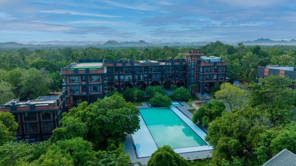 Covanro Sigiriya - Brand New Luxury Hotel Exteriér fotografie